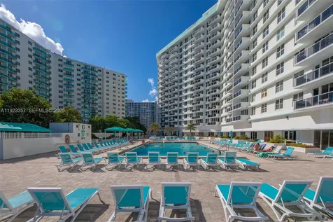 3725 S Ocean Drive Hollywood FL 33019