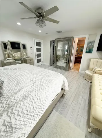 15561 Carriage Court Davie FL 33331