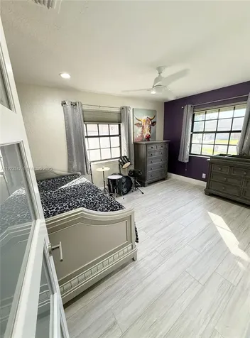 15561 Carriage Court Davie FL 33331