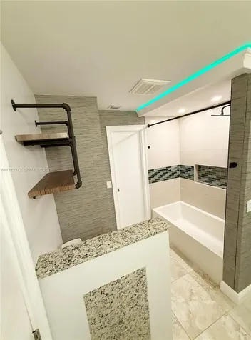 15561 Carriage Court Davie FL 33331