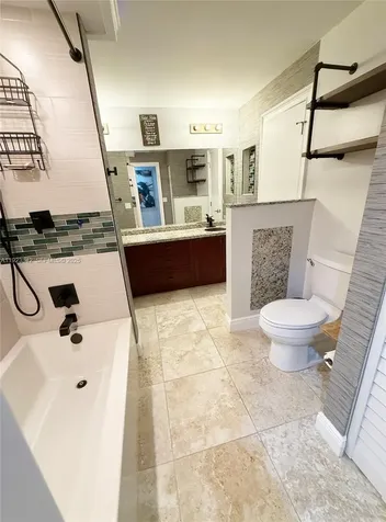 15561 Carriage Court Davie FL 33331