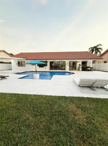 15561 Carriage Court Davie FL 33331