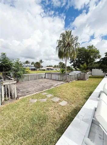15561 Carriage Court Davie FL 33331