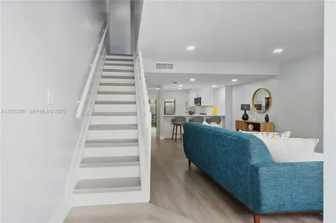 10053 SW 77th Court Miami FL 33156