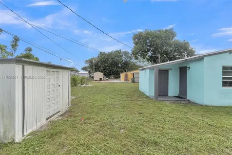15851 NW 18th Avenue Miami Gardens FL 33054