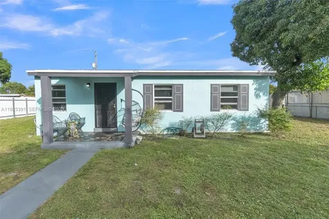 15851 NW 18th Avenue Miami Gardens FL 33054