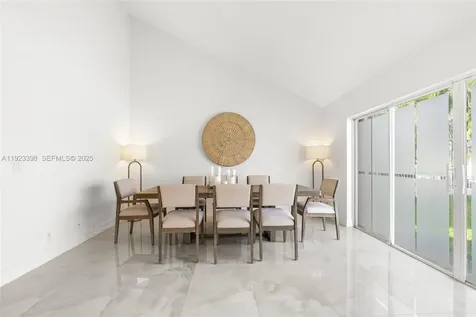 19427 NW 13th Street Pembroke Pines FL 33029