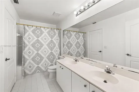19427 NW 13th Street Pembroke Pines FL 33029