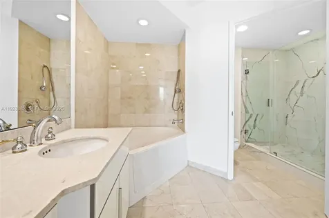 3370 Hidden Bay Drive Aventura FL 33180