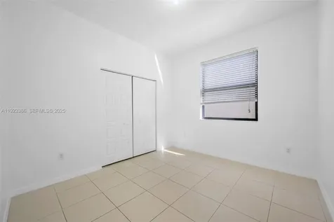 674 NE 191st Terrace Miami FL 33179
