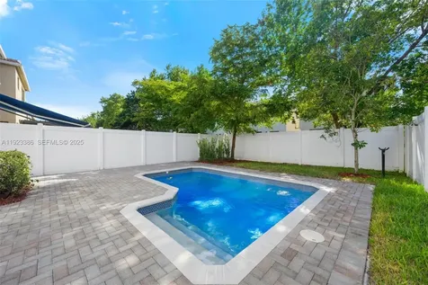 674 NE 191st Terrace Miami FL 33179
