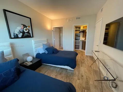 650 NE 32nd Street Miami FL 33137