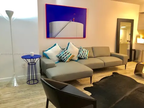 650 NE 32nd Street Miami FL 33137