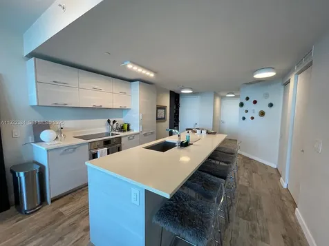 650 NE 32nd Street Miami FL 33137