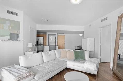 350 S Miami Avenue Miami FL 33130