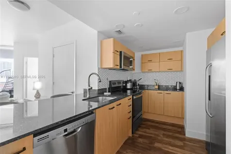 350 S Miami Avenue Miami FL 33130