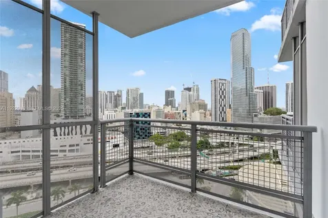 350 S Miami Avenue Miami FL 33130
