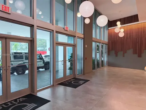 350 S Miami Avenue Miami FL 33130
