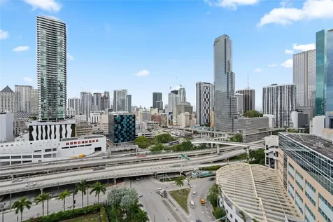 350 S Miami Avenue Miami FL 33130