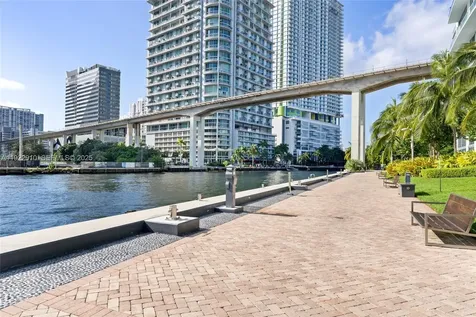 350 S Miami Avenue Miami FL 33130