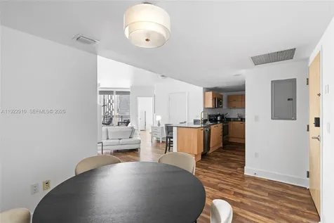 350 S Miami Avenue Miami FL 33130