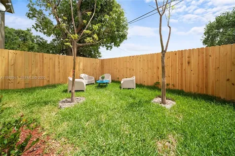 1770 NW 55th Street Miami FL 33142