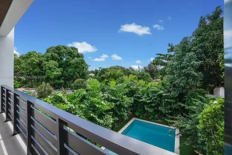 2610 SW 17th Street Miami FL 33145