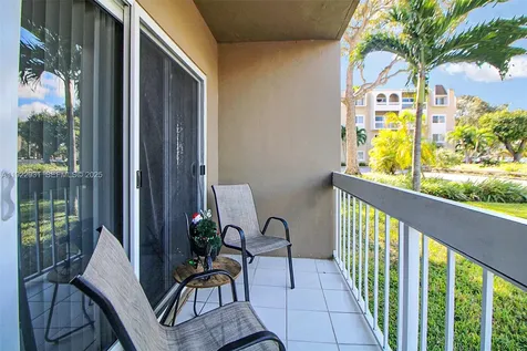 7700 Camino Real Miami FL 33143