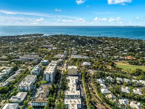 201 Galen Drive Key Biscayne FL 33149
