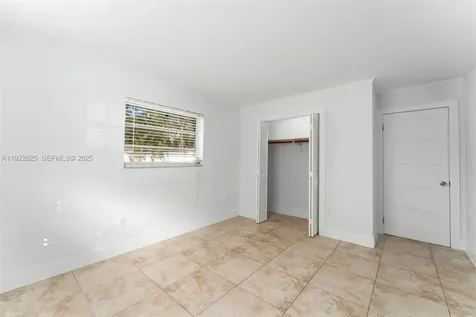 201 Galen Drive Key Biscayne FL 33149