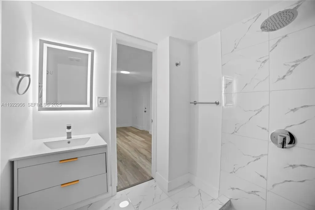 1631 NW 12th Court Fort Lauderdale FL 33311