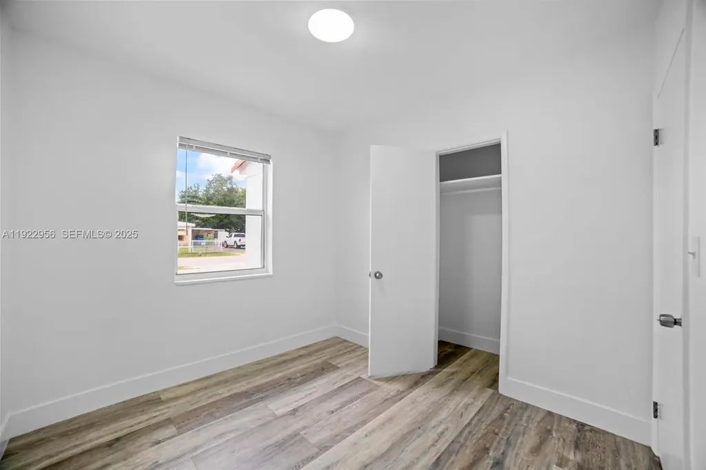 1631 NW 12th Court Fort Lauderdale FL 33311