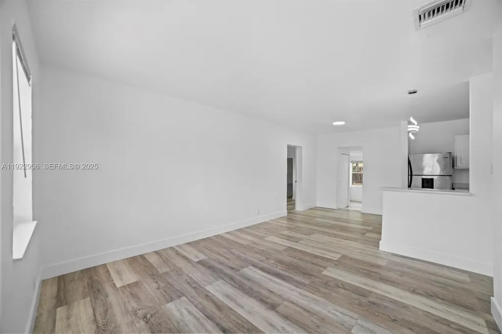 1631 NW 12th Court Fort Lauderdale FL 33311