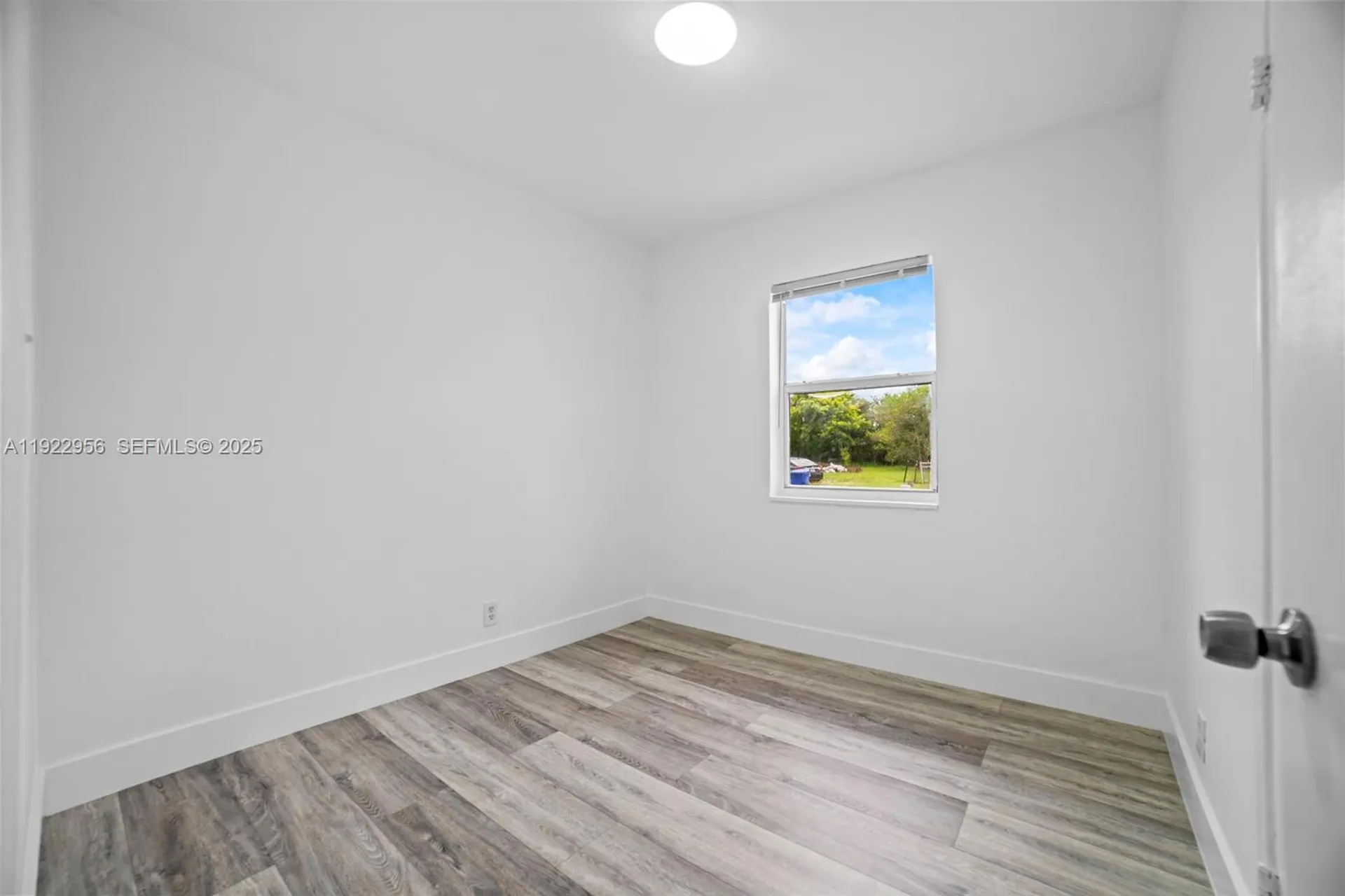 1631 NW 12th Court Fort Lauderdale FL 33311