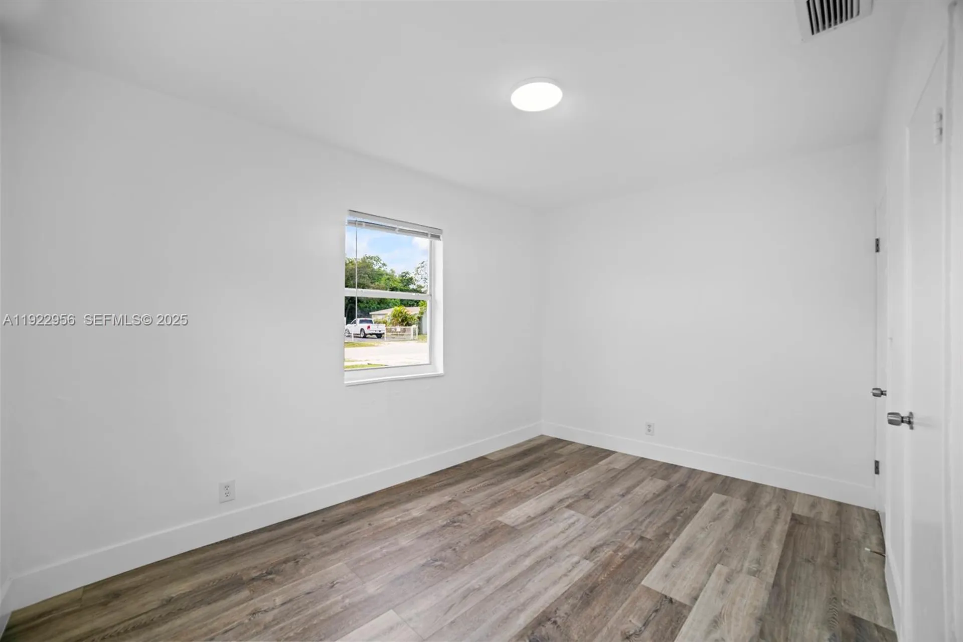 1631 NW 12th Court Fort Lauderdale FL 33311