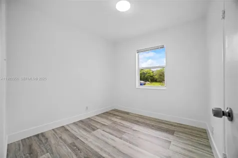 1631 NW 12th Court Fort Lauderdale FL 33311