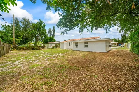 1631 NW 12th Court Fort Lauderdale FL 33311