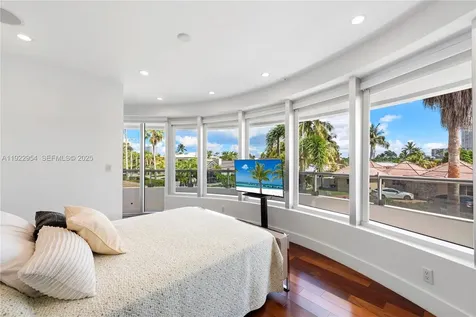 3344 NE 167th Street North Miami Beach FL 33160