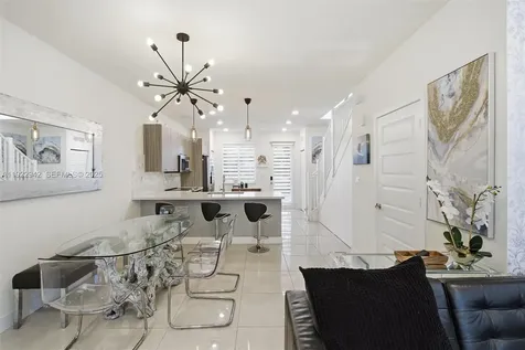 6420 NW 102nd Path Doral FL 33178