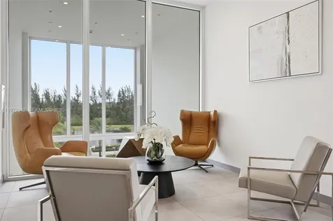 6420 NW 102nd Path Doral FL 33178