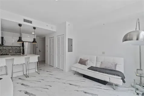 300 S Biscayne Boulevard Miami FL 33131