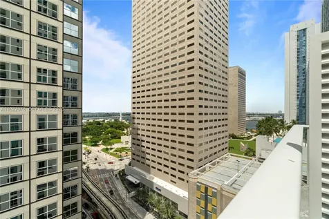 300 S Biscayne Boulevard Miami FL 33131