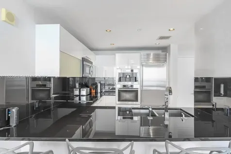 17121 Collins Avenue Sunny Isles Beach FL 33160