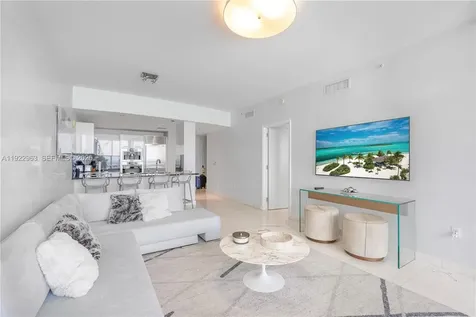 17121 Collins Avenue Sunny Isles Beach FL 33160