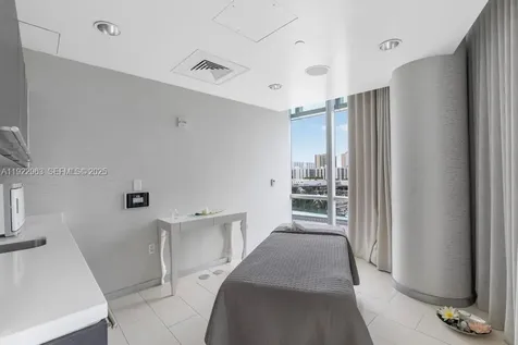 17121 Collins Avenue Sunny Isles Beach FL 33160