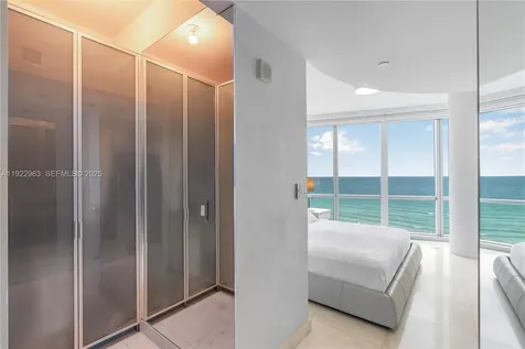 17121 Collins Avenue Sunny Isles Beach FL 33160