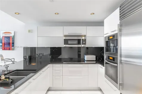 17121 Collins Avenue Sunny Isles Beach FL 33160