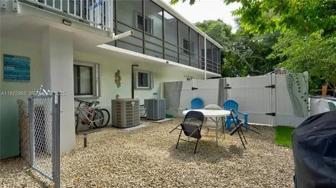 137 Pacific Avenue Tavernier FL 33070