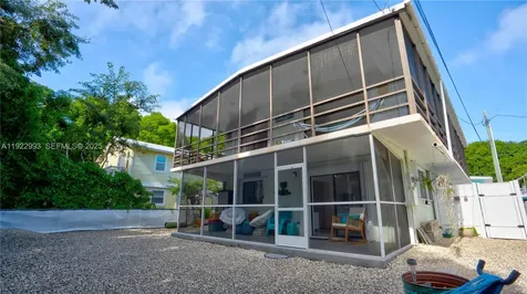 137 Pacific Avenue Tavernier FL 33070