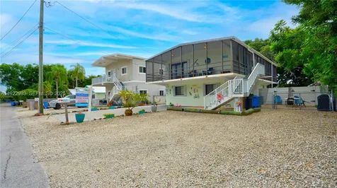 137 Pacific Avenue Tavernier FL 33070
